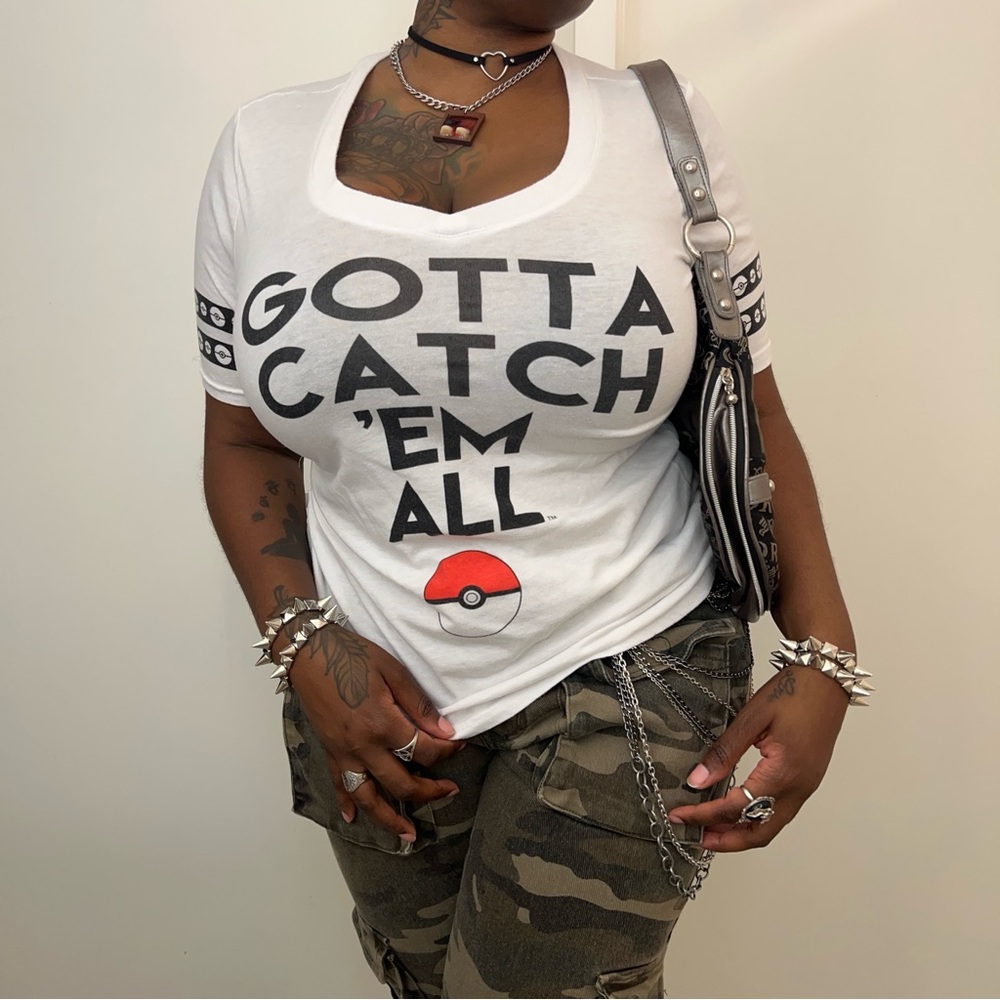 Pokémon Poké ball Gotta Catch Em All Graphic Tee shirt